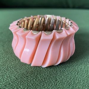 Light pink Lucite and gold tone finish Mid Century retro bracelet